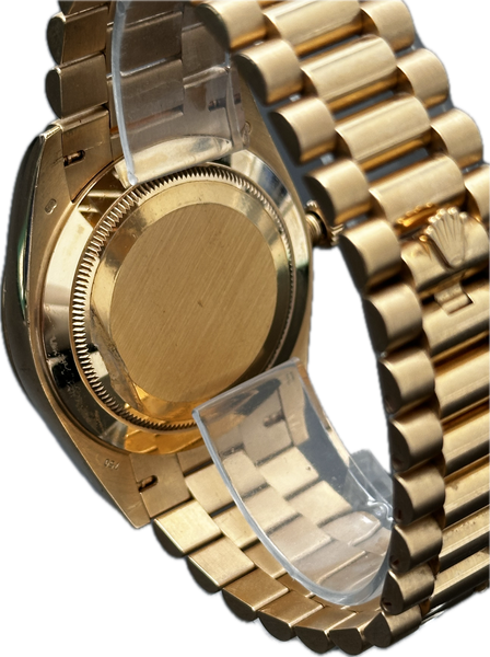 Rolex Day-Date 40 228238
